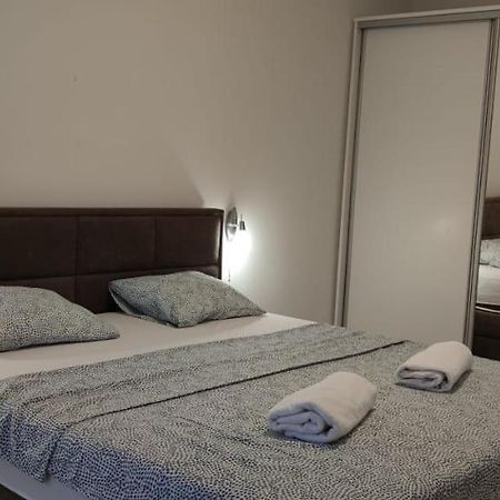 Apartman R&R,3 Room Apartman In The Center Sibenik Exterior photo