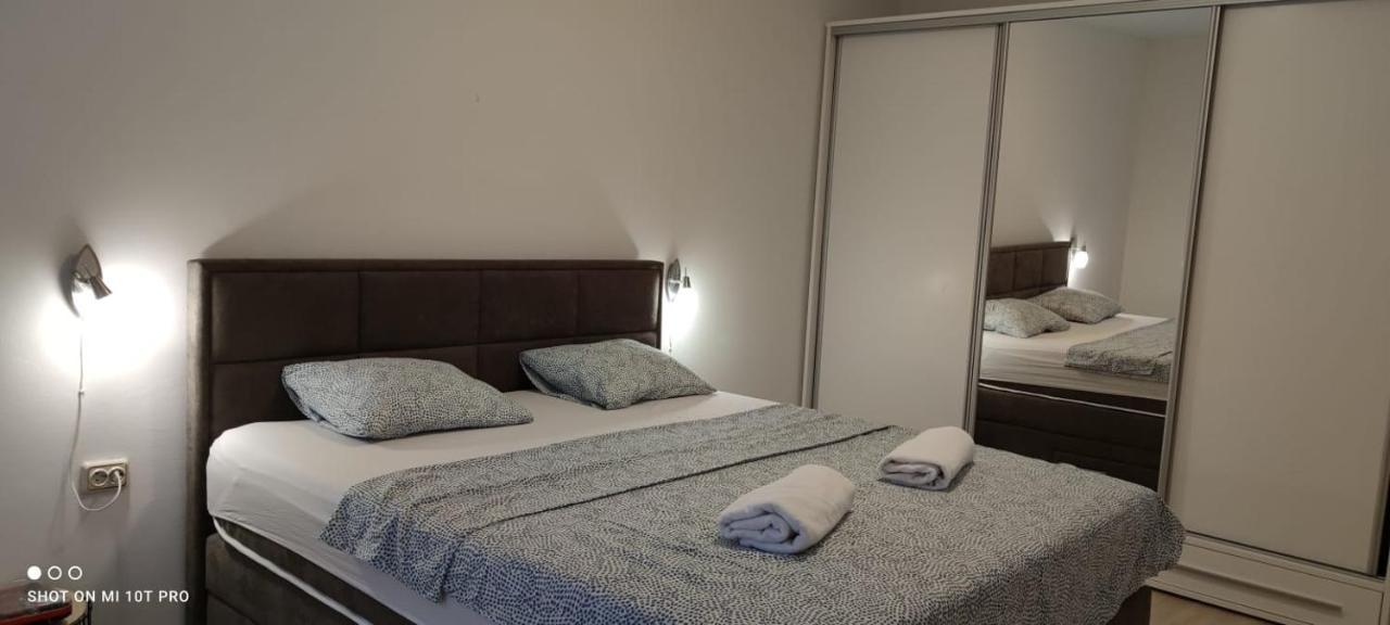 Apartman R&R,3 Room Apartman In The Center Sibenik Exterior photo